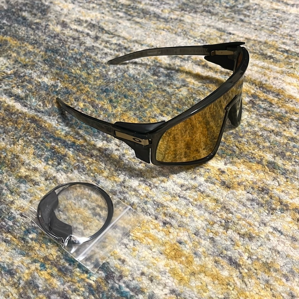 Oakley Latch Key